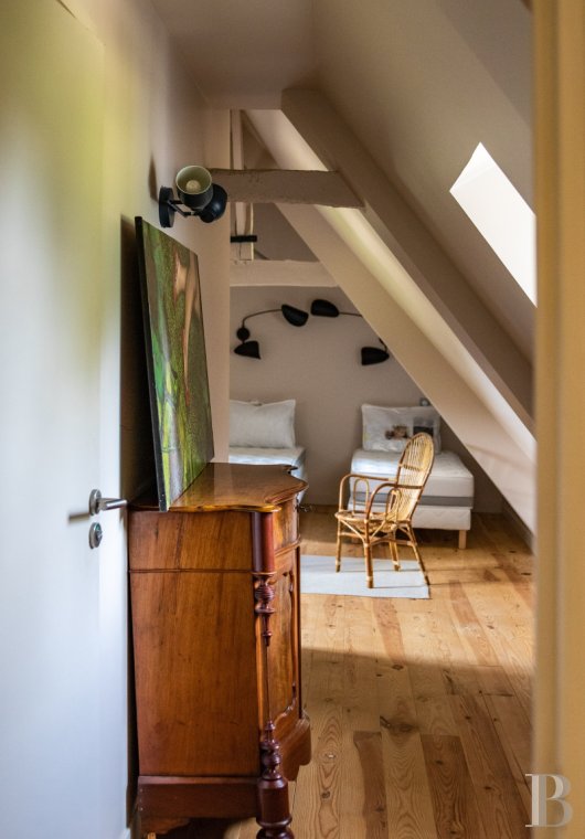 A set of two manor houses overlooks the Bay of Morlaix in Carantec on the north coast of Finistère - photo  n°29
